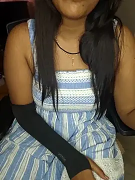 Tamilmoon006 online show from July 15, 2026, 5:58 am