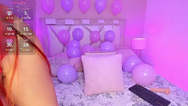 ChloeCartier online show from May 9, 2026, 1:03 pm