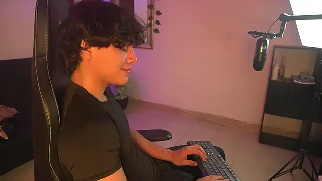 dante muscle online show from April 14, 2026, 12:32 pm