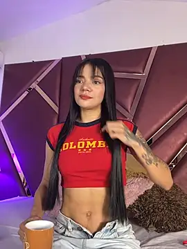 ZoeHarpers online show from June 23, 2026, 11:41 am