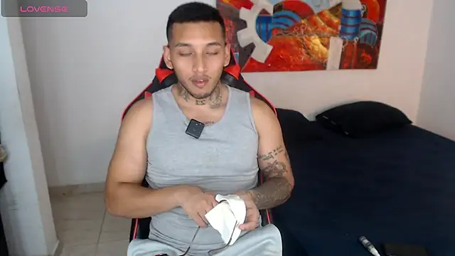 Andymanfit online show from April 11, 2026, 10:24 pm