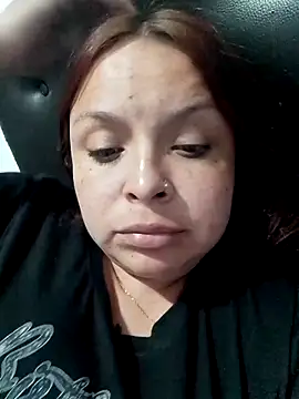 Snapshot of Lina19_93 chatting on April 13, 2026, 2:10 pm Lina19 93 online show from April 13, 2026, 2:10 pm