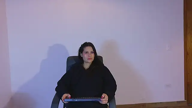 alanis 22 online show from July 2, 2026, 7:14 am