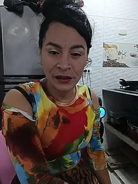 Snapshot of zamara_and_erik chatting on July 13, 2026, 10:58 am zamara and erik online show from July 13, 2026, 10:58 am