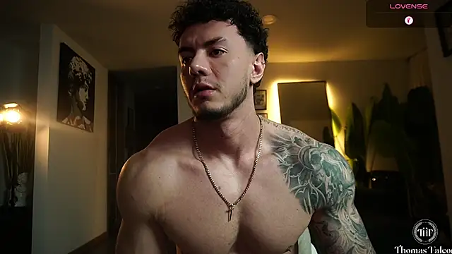 Thomas Falcon1 online show from April 11, 2026, 11:30 pm