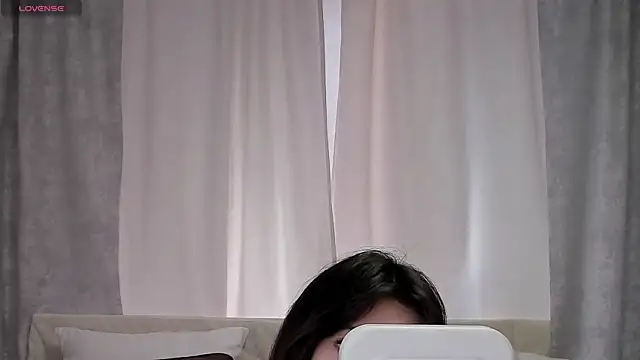 BrianaSteels online show from May 20, 2026, 5:37 am