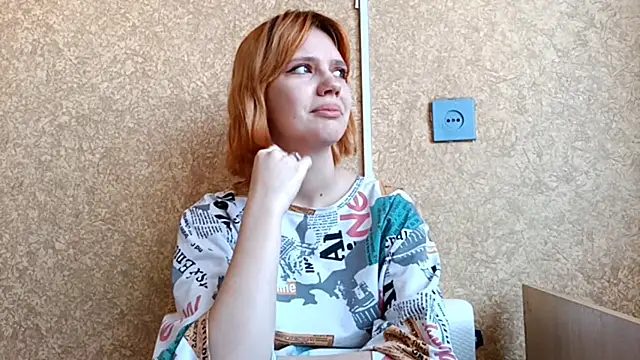 Snapshot of EraPolek chatting on April 13, 2026, 6:06 am EraPolek online show from April 13, 2026, 6:06 am