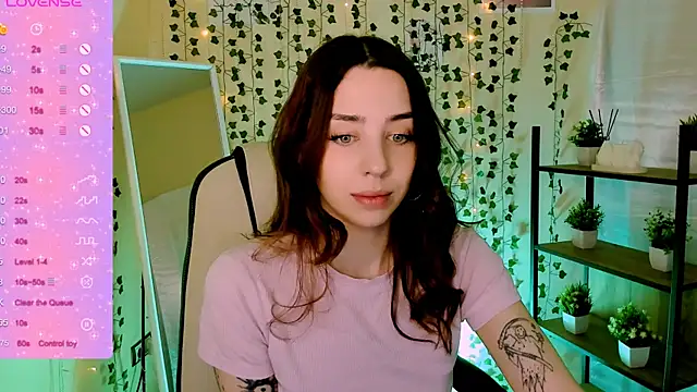Snapshot of CharliGrace_ chatting on May 31, 2026, 8:09 am CharliGrace online show from May 31, 2026, 8:09 am