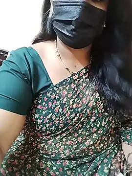 Stephaniee27 online show from June 8, 2026, 8:04 am