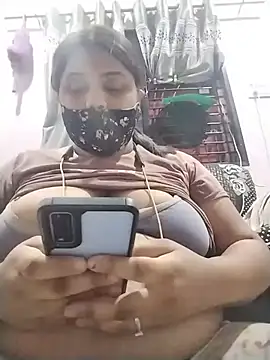hotsilk21 online show from May 14, 2026, 9:34 pm