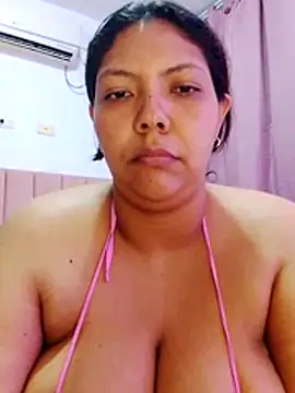 Izel  online show from June 30, 2026, 3:17 am