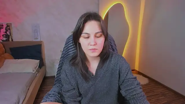 www Lily online show from April 15, 2026, 1:26 pm