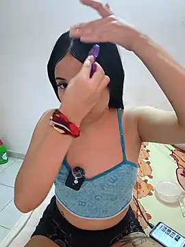 Tatiana Flame69 online show from April 28, 2026, 5:12 am