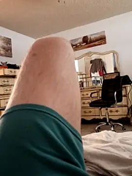 Snapshot of illdoitforetty chatting on April 10, 2026, 6:48 pm illdoitforetty online show from April 10, 2026, 6:48 pm