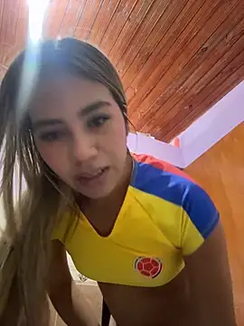 Kimmiebellarie online show from June 17, 2026, 3:00 pm