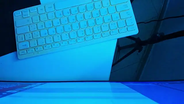 Snapshot of britanny_jones1 chatting on June 27, 2026, 9:26 am britanny jones1 online show from June 27, 2026, 9:26 am