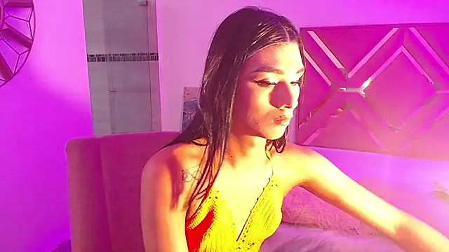 Snapshot of blair_wiloss chatting on April 14, 2026, 1:21 am blair wiloss online show from April 14, 2026, 1:21 am