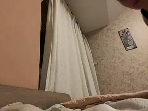 pollinnbn online show from April 27, 2026, 8:51 pm