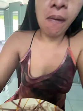 Snapshot of sexyPinay2026 chatting on April 12, 2026, 11:41 pm sexyPinay2026 online show from April 12, 2026, 11:41 pm