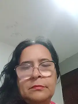 PienCanela online show from June 7, 2026, 11:48 am