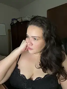 dayanestephany1 online show from June 3, 2026, 1:28 am