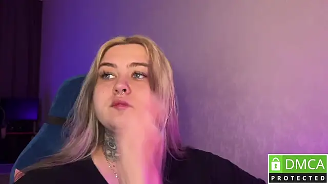 CuteUna online show from April 13, 2026, 12:09 pm