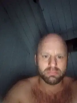 awagner1983 online show from April 30, 2026, 7:37 am