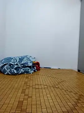  Min sexy  online show from April 15, 2026, 10:10 am