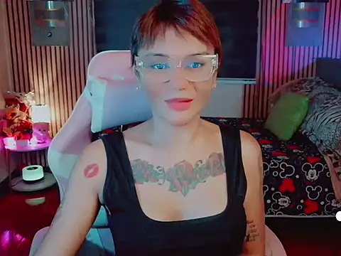 Ayakusai online show from May 20, 2026, 1:57 am