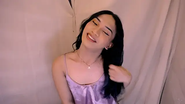 slutty aki online show from May 6, 2026, 2:43 pm