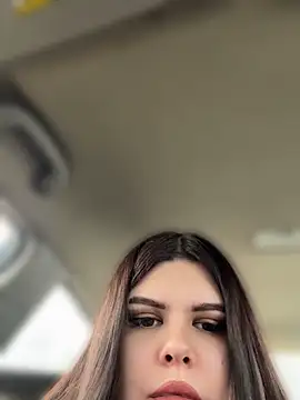 AmeliaBronze online show from April 15, 2026, 6:52 am