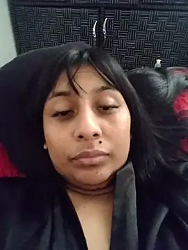 MELIZ QUEEN online show from June 21, 2026, 2:56 pm