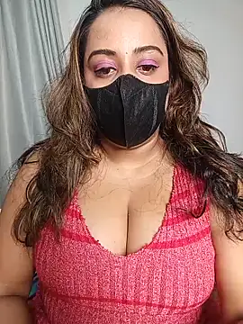 Suger Lips 99 online show from May 27, 2026, 7:21 pm