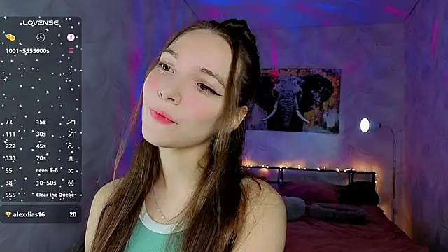 AuraLune   online show from July 22, 2026, 5:37 pm