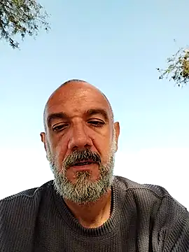 BigTwixxxx online show from July 16, 2026, 8:44 am