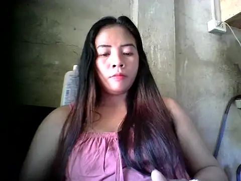 pinayysimple online show from April 25, 2026, 3:53 am