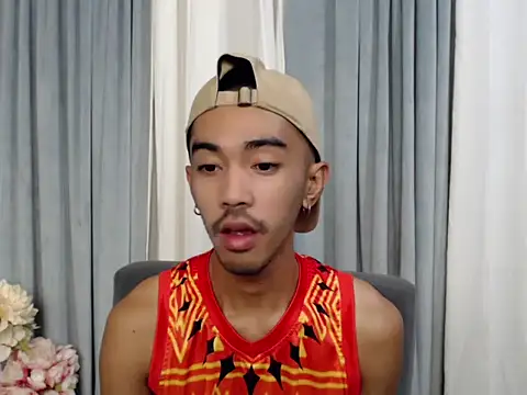 crocodale online show from April 18, 2026, 4:04 am