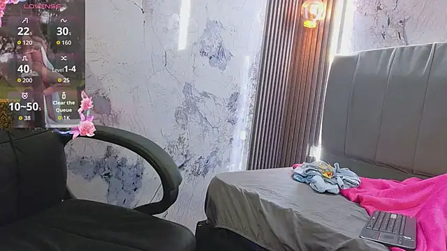 serena sex31 online show from May 17, 2026, 12:05 pm