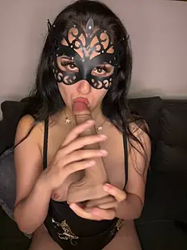 Meryy34 online show from May 30, 2026, 5:29 pm
