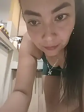 LuluDream online show from July 15, 2026, 1:12 am