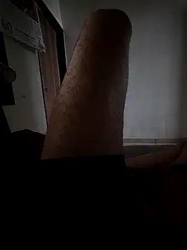 parthvi96 online show from April 14, 2026, 3:44 am