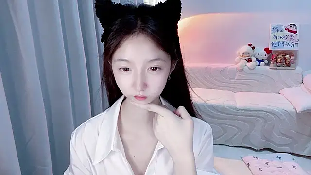 lucky-tt online show from May 14, 2026, 11:40 am