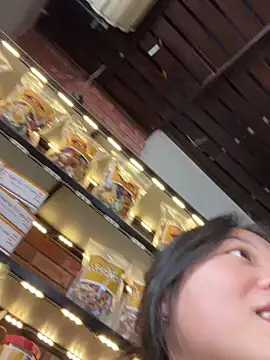 Cherry 029 online show from April 15, 2026, 7:25 am