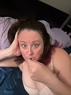 NeedyKitty47 online show from July 27, 2026, 9:22 pm
