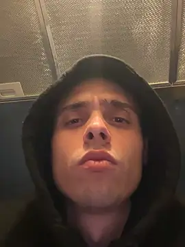 Snapshot of nottetempo chatting on April 13, 2026, 5:06 pm nottetempo online show from April 13, 2026, 5:06 pm