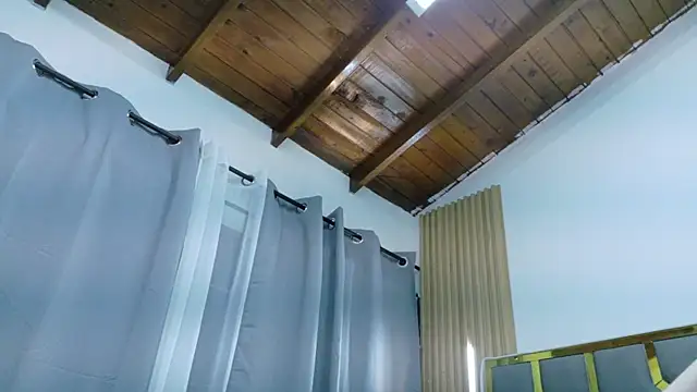 Leo Miller  online show from April 25, 2026, 11:35 am