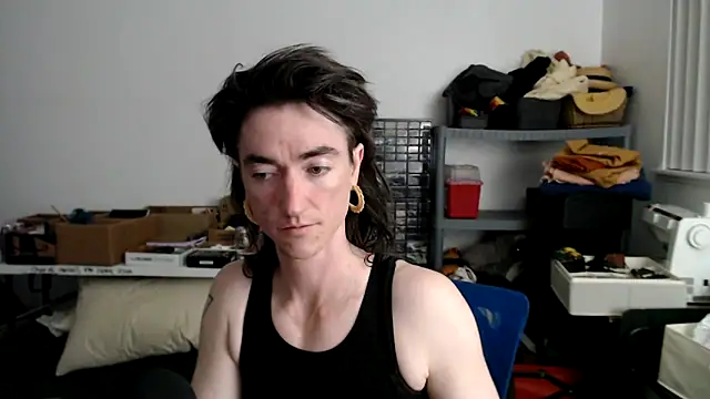 nymphogyny online show from April 17, 2026, 4:15 am