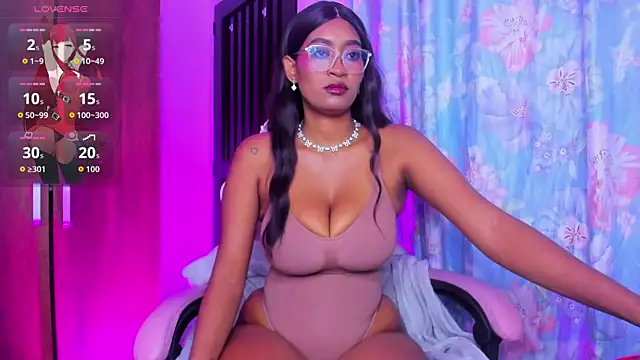 ALISSA SMITH  online show from July 15, 2026, 3:02 am