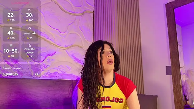 emma dragon online show from June 17, 2026, 10:41 pm