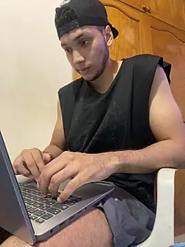 Letoll online show from April 18, 2026, 5:32 am